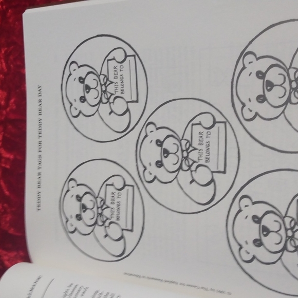 The New School Elementary Librarian's Almanac - Picture 12 of 16